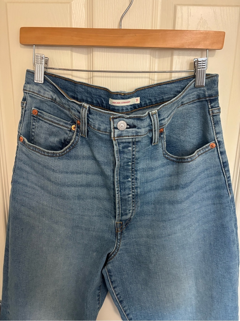 Levi’s Ribcage Straight Jeans W31 L32 Medium Wash Vintage Fade High Rise - Picture 10 of 13